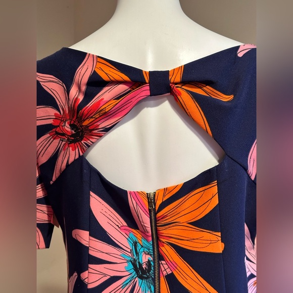Julian Taylor Blue Floral Dress Cut Out Bow & Back Gold Zipper In Back SZ 12 - Picture 6 of 13